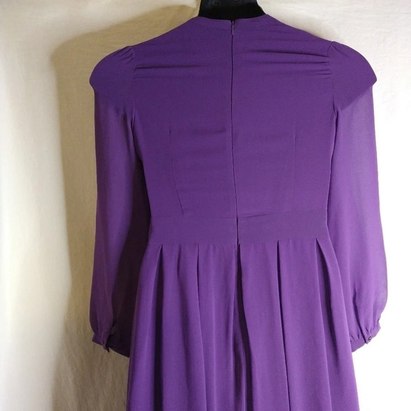 Beautiful Purple Silk Dress💜 - Picture 9 of 11
